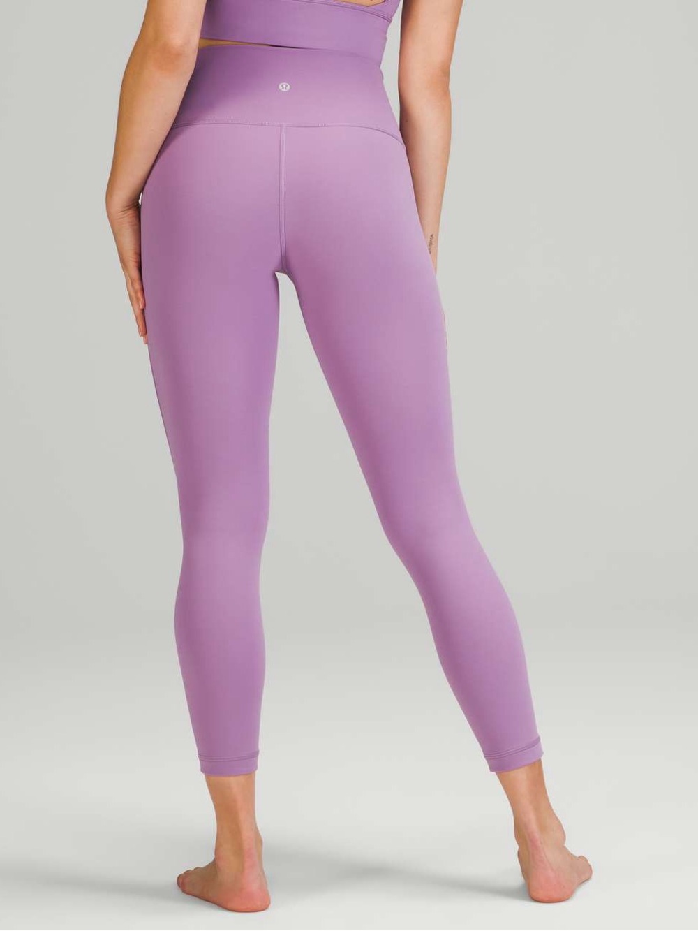 Lululemon Wunder Under High-Rise Tight 25" *Luxtreme Size 8 Wisteria Purple